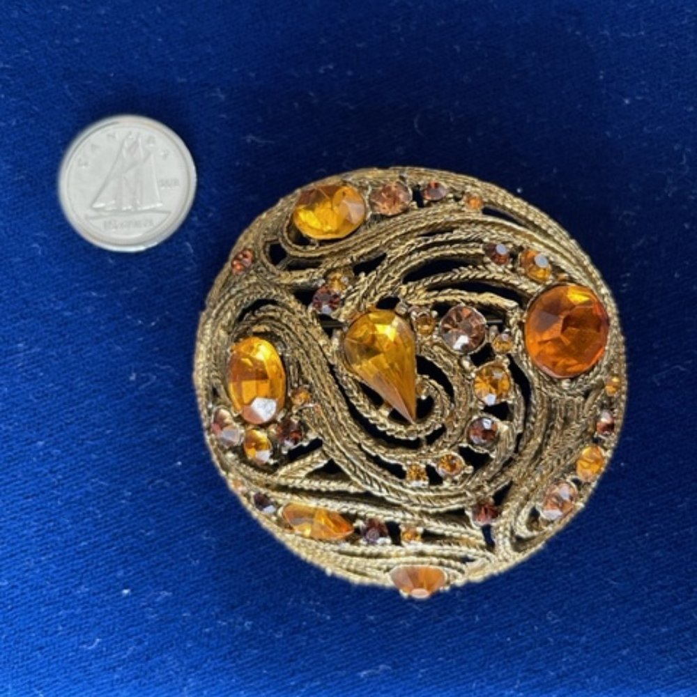 Vintage AMBER AND TOPAZ RHINESTONE BROOCH Gold Tone Braided Pot Metal Pre 1950's